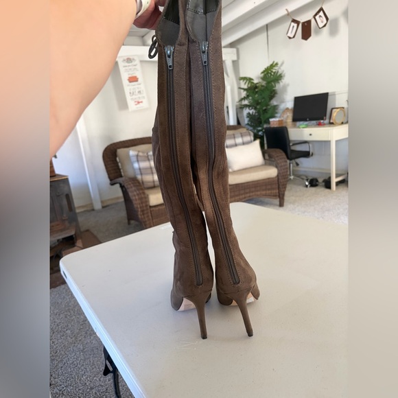 Aldo Olive Lace-Up Over-the-Knee Boots - Picture 4 of 6